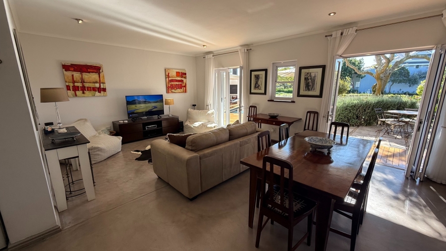 To Let 2 Bedroom Property for Rent in Thesen Islands Western Cape